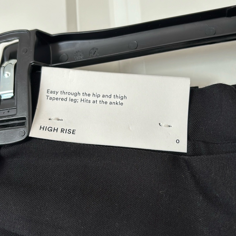 COPY - Ann Taylor High Rise tapered pants - Picture 6 of 8